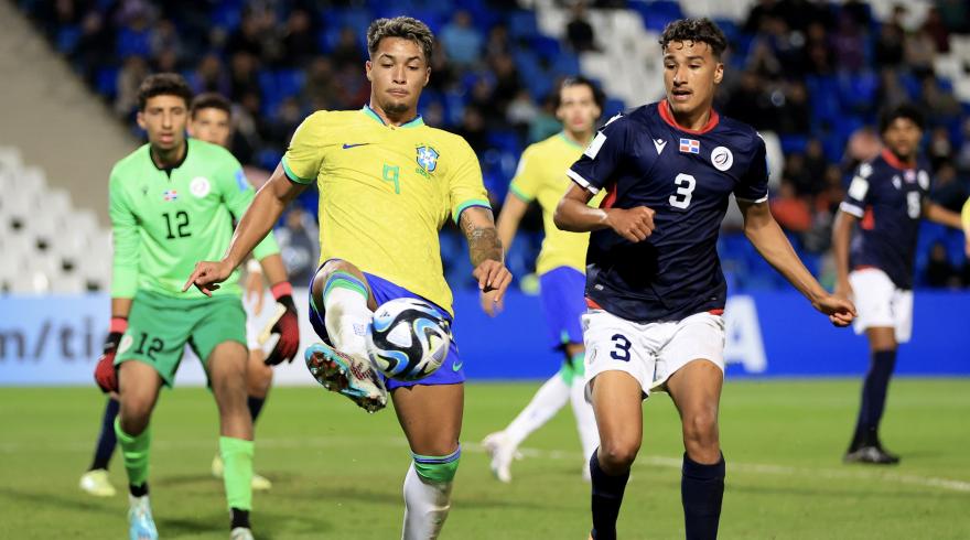 Brazil 6-0 Dominican Republic